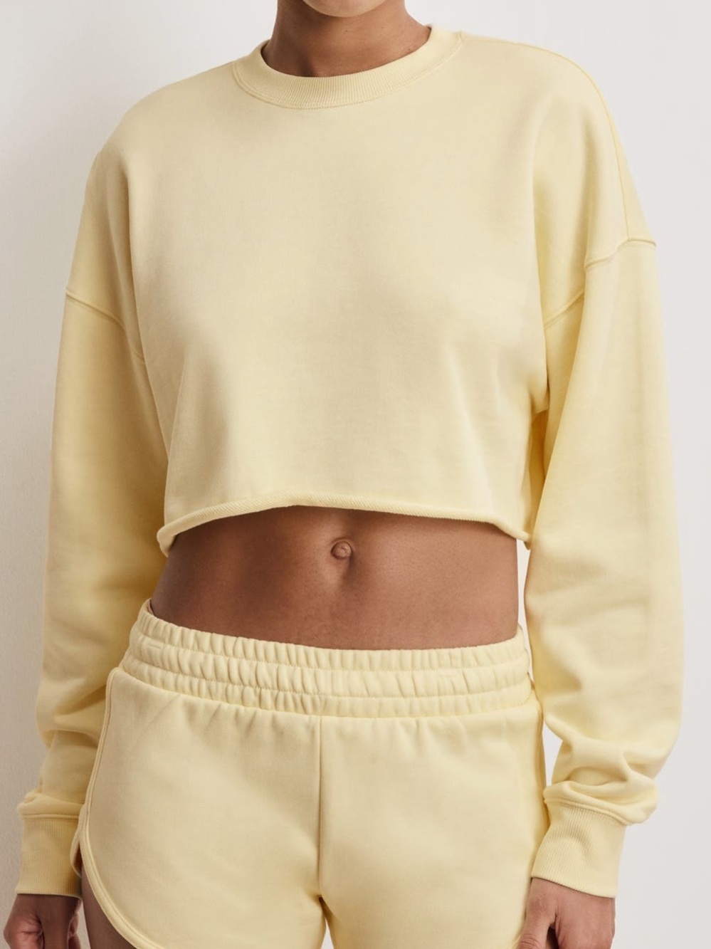 Good American Butter Yellow French Terry Crop Sweatshirt!